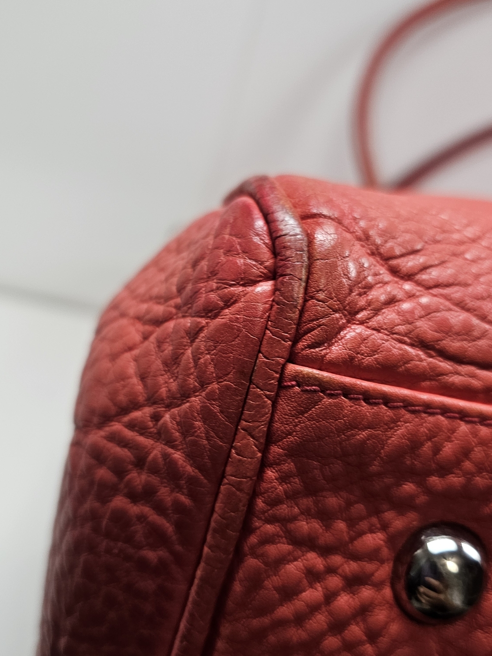 Mulberry Bayswater Red Leather Satchel with Turn-Lock Detail - Picture 9 of 16